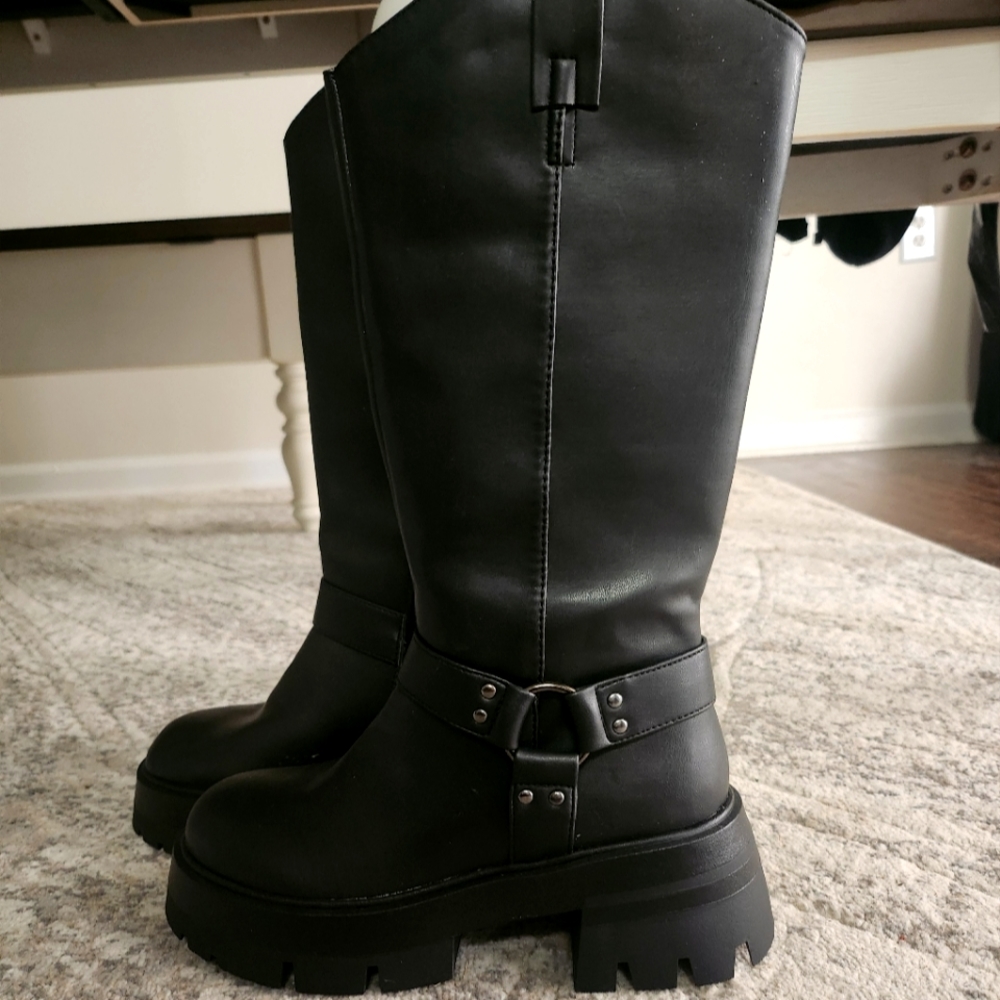 Pretty little thing black knee high boots